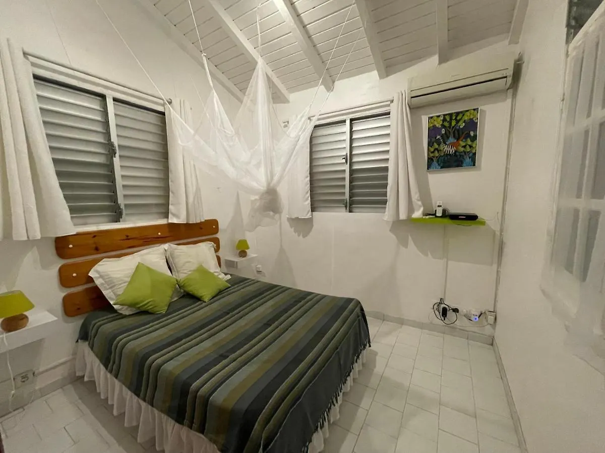 La Villa Les Palmiers Simplicite Convivialite Saint-Francois  Guadeloupe